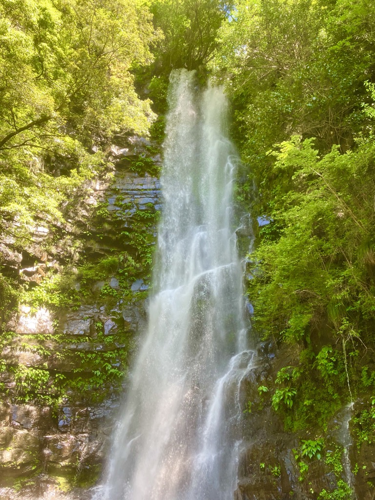 鉤掛けの滝