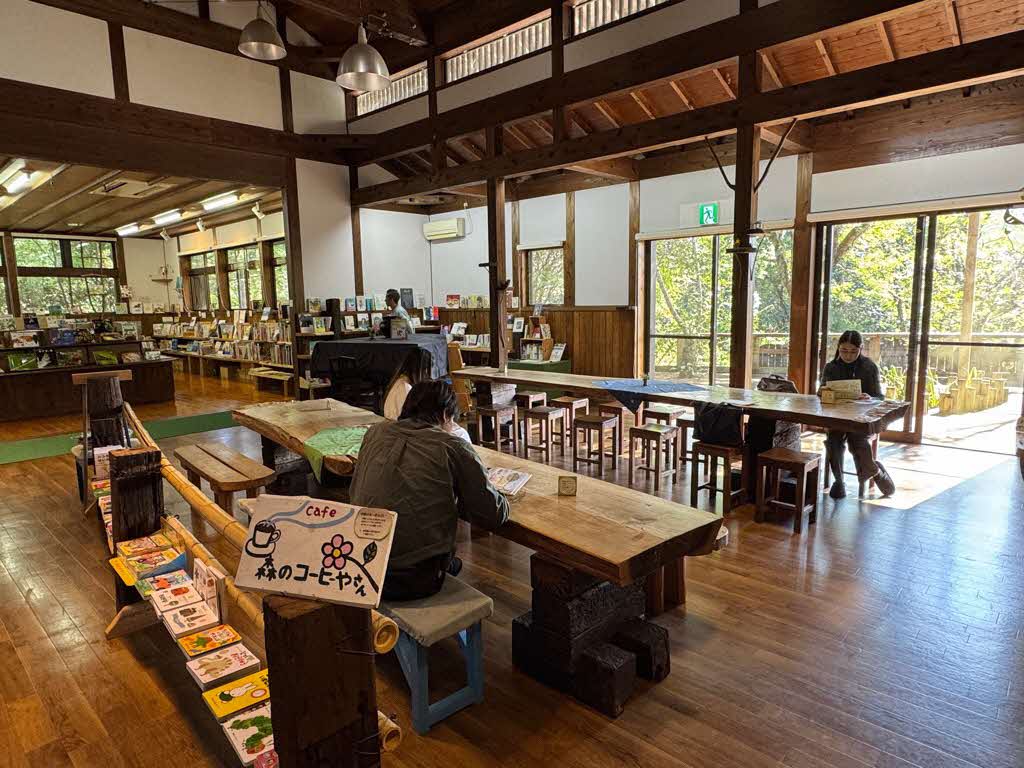 木城えほんの郷視察1