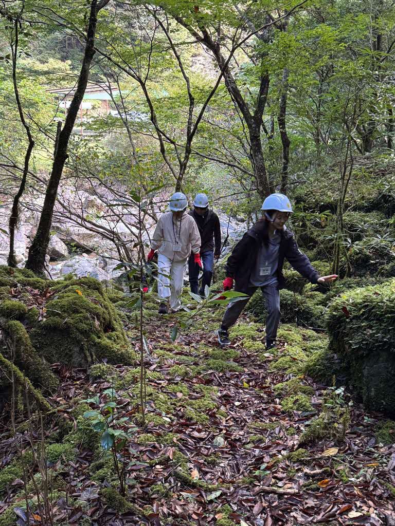 祇園滝キャニオニング1