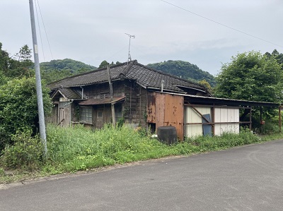 倉庫付きの平屋